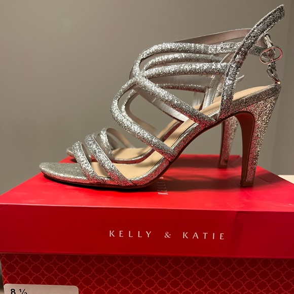 Kelly & Katie Shoes - Kelly & Katie Jazlyn Sandal